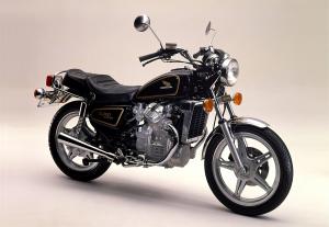 Honda GL400 Wing Custom